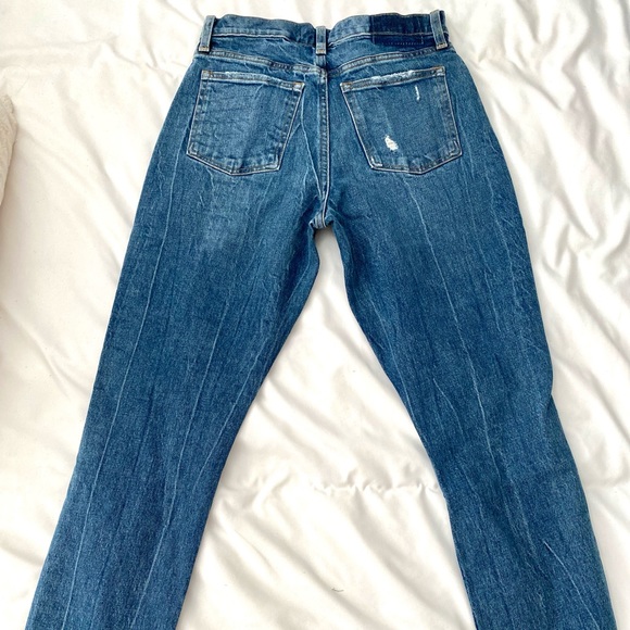 NWT Abercrombie High Rise Mom Jean size 27/4 - Picture 6 of 12